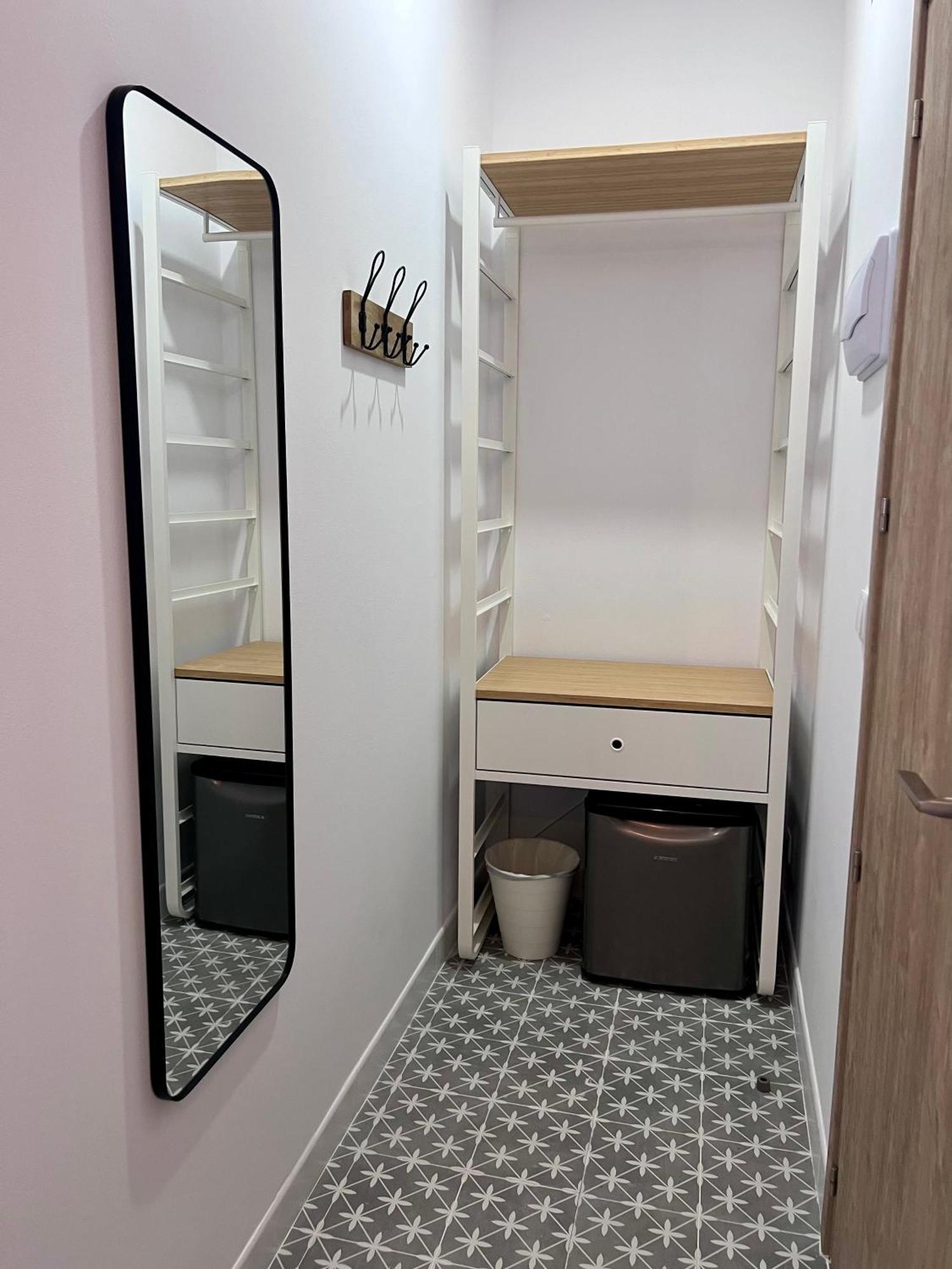 Hostal El Faro Chipiona Bagian luar foto